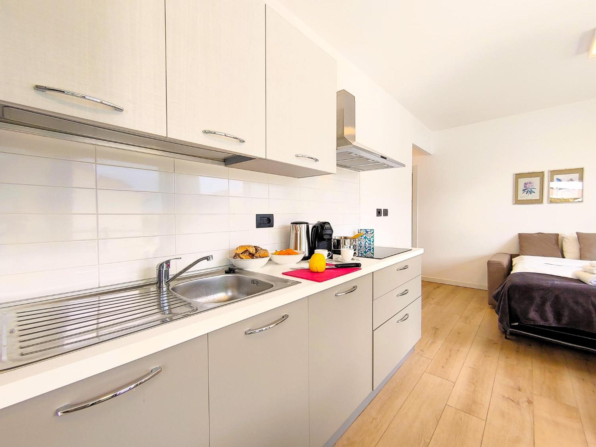 Dascio Emotion Ferienwohnung Mit Terrasse Am See Exterior foto